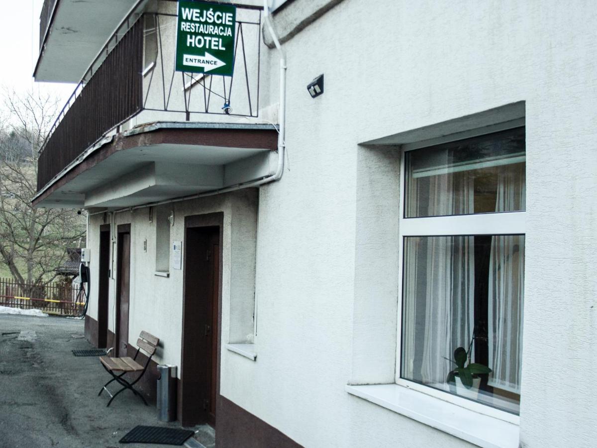 Zajazd Zacisze Rymanów-Zdrój Kültér fotó